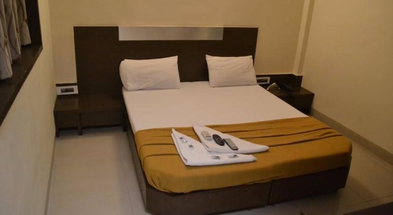 Pooja Heritage Navi Mumbai Exterior foto